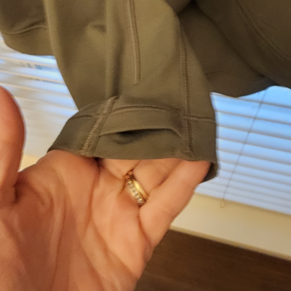 Lululemon Asymmetrical Olive Green Jacket Sz 6 - Picture 3 of 8